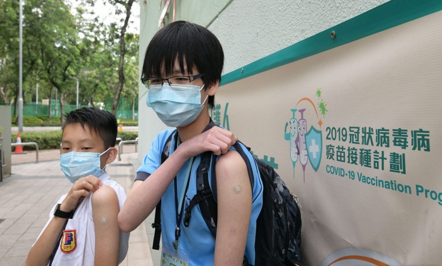 Primary school kid feels "very happy" for getting BioNTech jab
