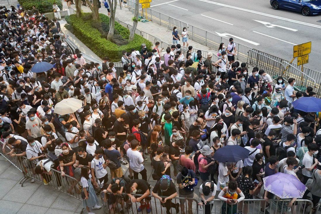 Thousands queue for hours in sweltering heat for annual Hong Kong anime expo
