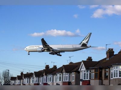 Shutdown looms for Cathay’s London pilot base, 100 jobs at risk