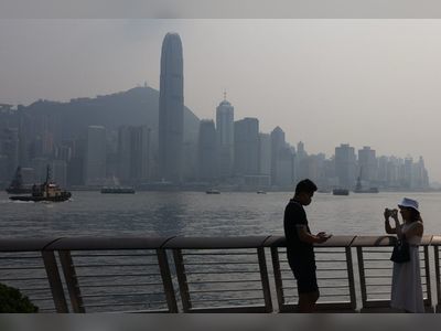 Hong Kong must do better on improving air quality
