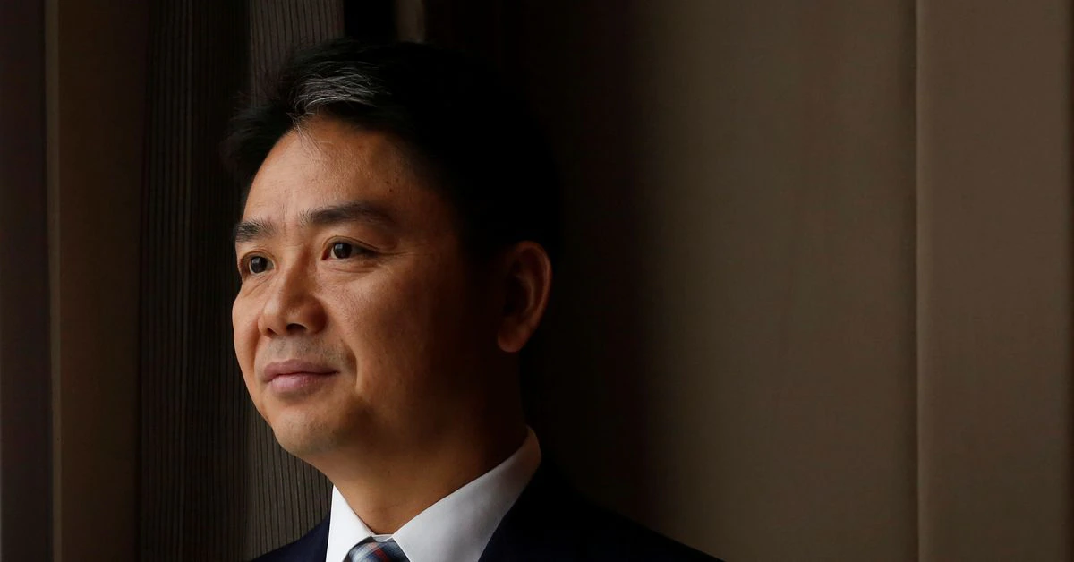Firm controlled by JD.com founder cleared to set up Chinese cargo airline
