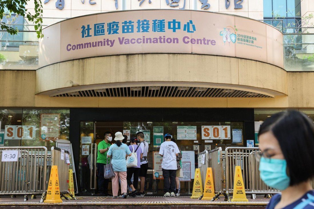 Why Covid vaccine holdouts are fighting a losing battle