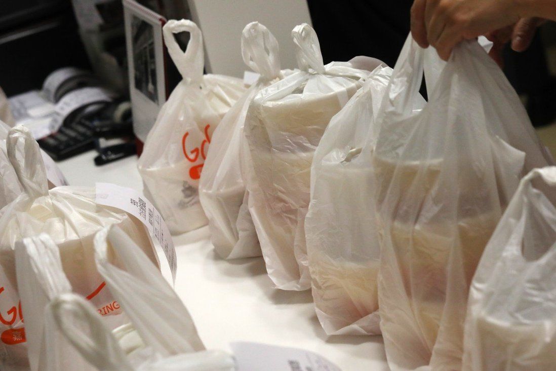 Looming plastic ban: restaurants fret over cost, supply of alternatives