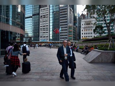 Hong Kong stocks fall as China hits insurers while Li Auto limps in debut