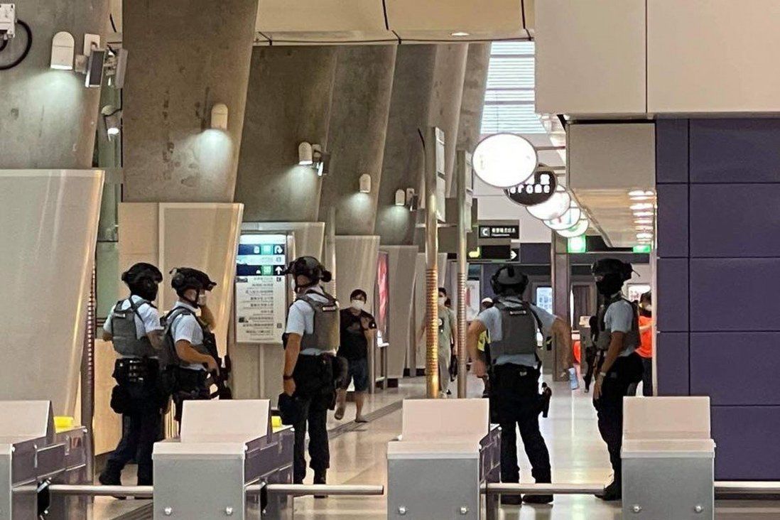 Reports of man with pistol in Hong Kong trigger police MTR search