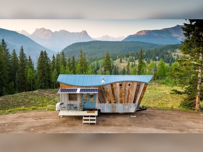 A Pair of Tiny Home Builders Craft Their Ideal Mountain Dwelling