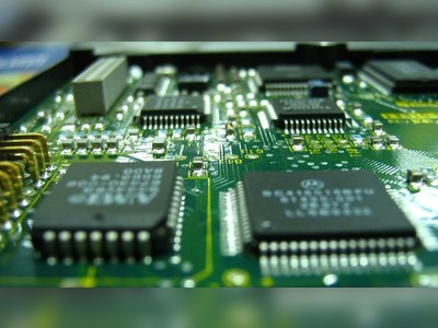 Semiconductor chip shortage to cost global automakers $210 billion this year – report