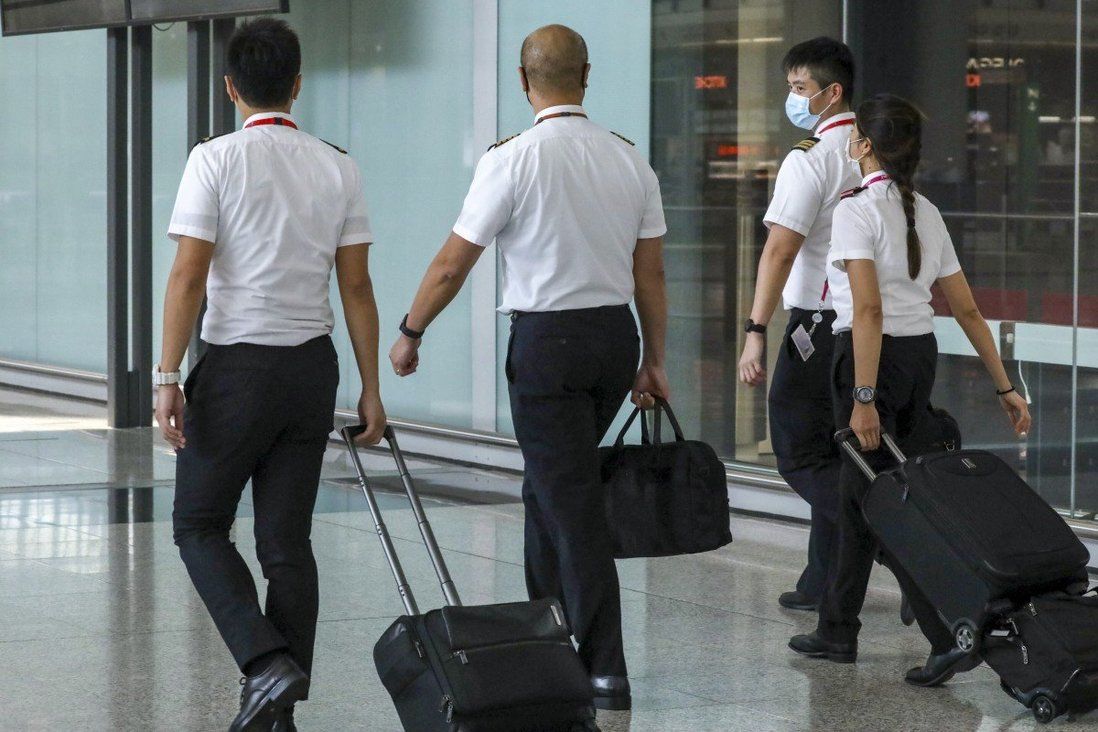 Hong Kong’s Cathay Pacific to close London pilot base