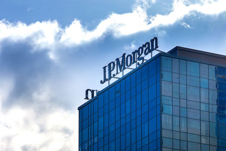 JPMorgan Settles French Tax-Fraud Case for $30 Million