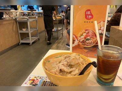 Rice noodle chain owner targets HK$1.4 billion in Hong Kong IPO