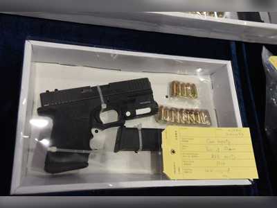 Two arrested in Pat Heung for possessing a P-80 handgun