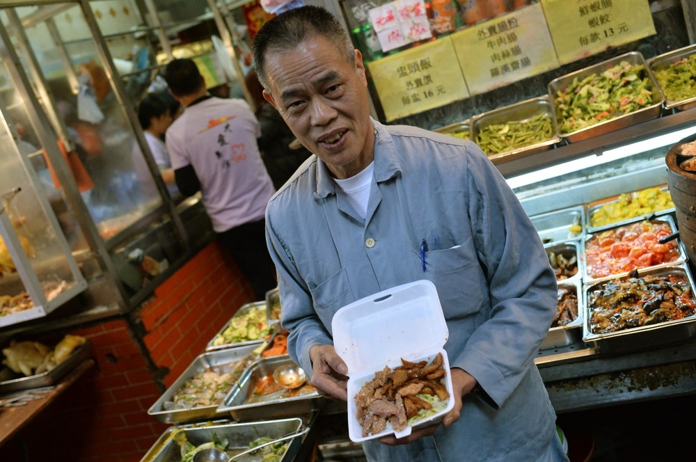 Ming Gor to get honorary fellowship after offering free meals