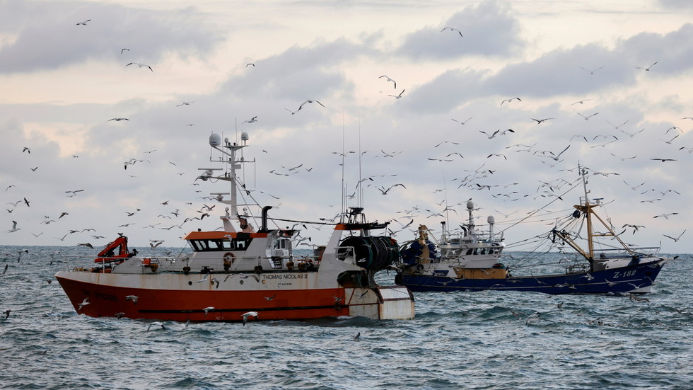 UK warns France of legal action on fishing dispute, claims Paris on cusp of breaching post-Brexit trade deal as spat escalate