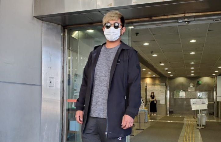 Food Panda deliveryman fined HK$8,000 for not wearing a mask