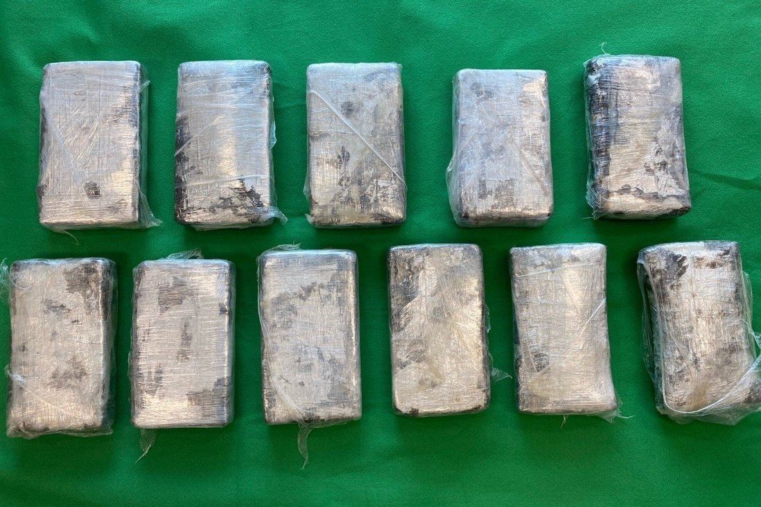 Hong Kong customs officers seize HK$16 million worth of cocaine, arrest 3