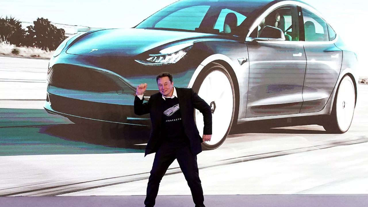Elon Musk’s Tesla Reiterates Call for India to Lower Import Duties on Electric Vehicles