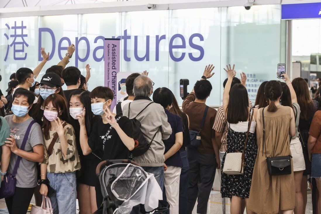 Almost half of Hong Kong’s BN(O) migrants still unemployed
