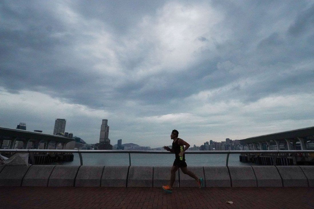 How Hongkongers can stay safe as Severe Tropical Storm Kompasu nears