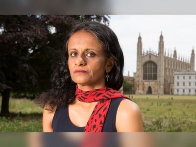 Academic calls on universities minister to defend her freedom of speech