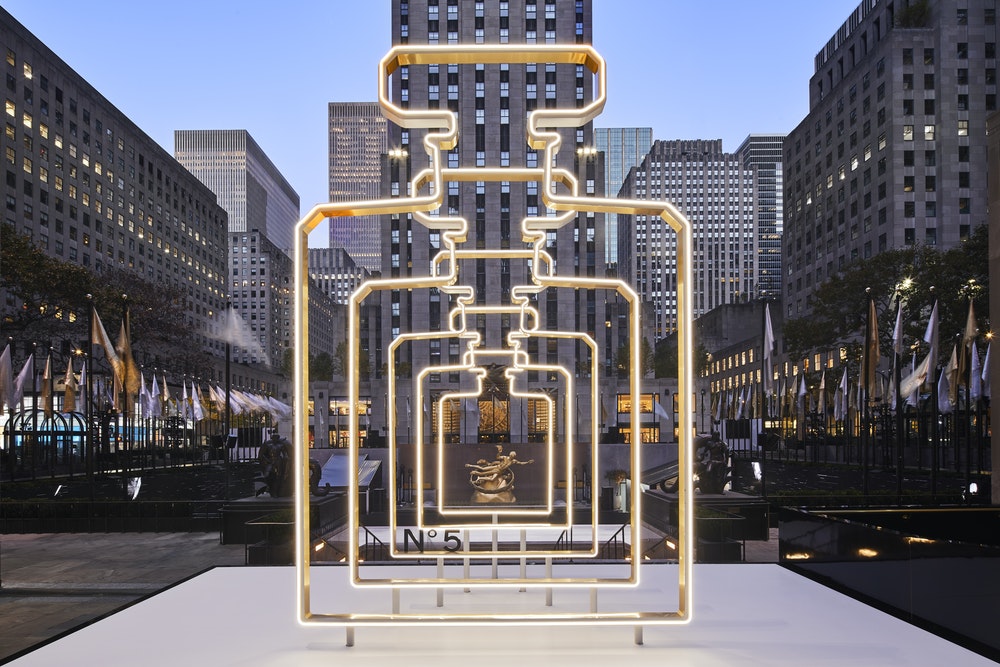 Chanel Brings the Stars to Rockefeller Center for 100 Years of No. 5