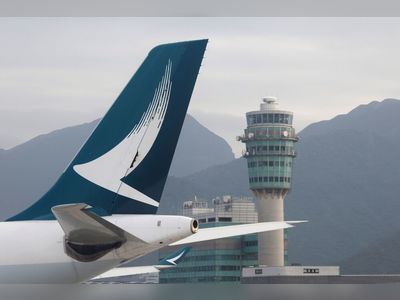 Cathay sacks three infected pilots for breach of guidelines