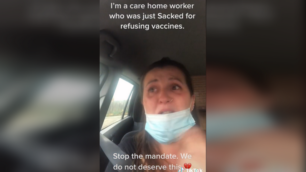 Veteran care worker loses job over vaccine mandate, blasts government in emotional VIDEO