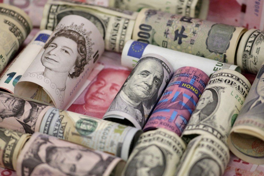 Hong Kong looks to raise sale of green bonds in renminbi