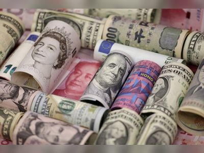 Hong Kong looks to raise sale of green bonds in renminbi
