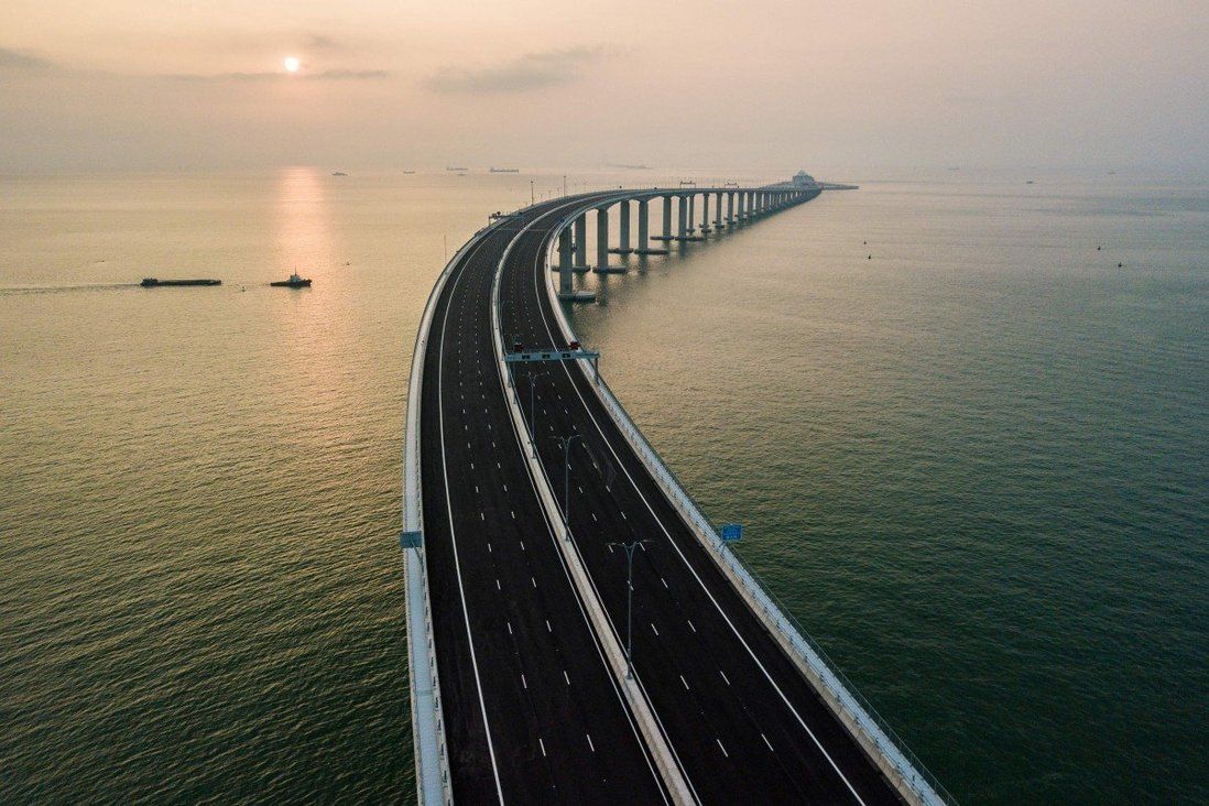 2 ex-directors charged in Hong Kong over bogus lab test results for mega bridge