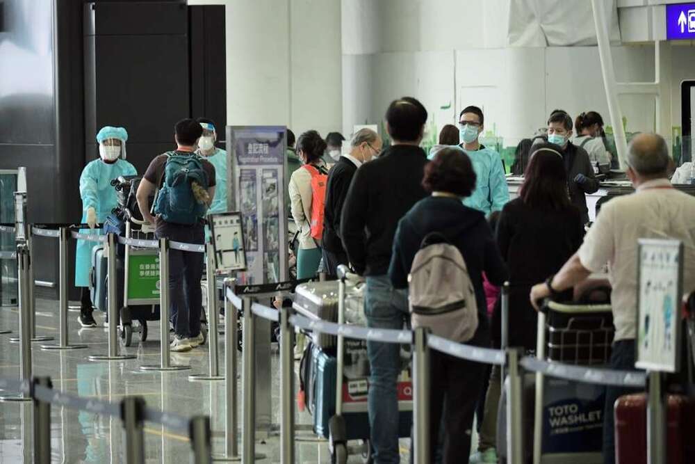 HK sees fifth Omicron case, flights from Ho Chi Minh City banned for two weeks