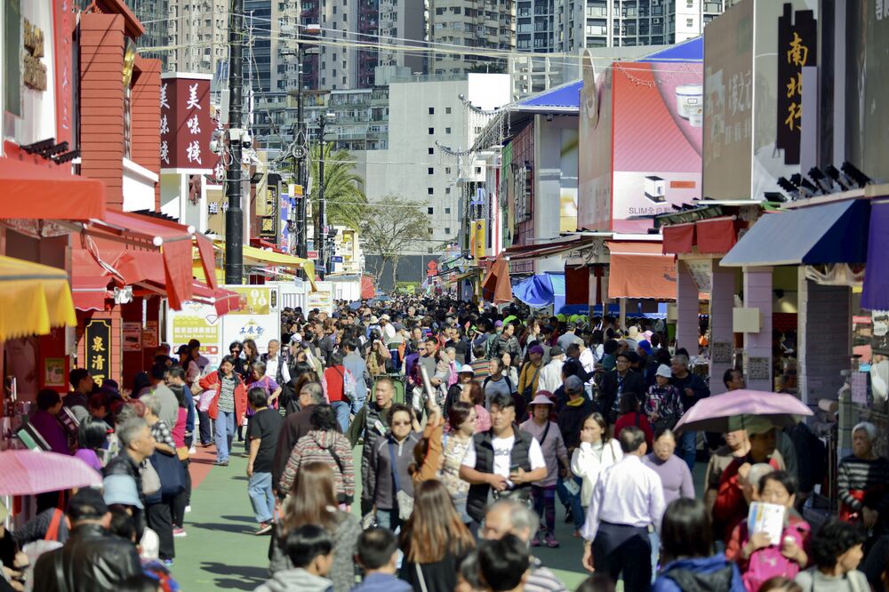 Free admission to HK Brands and Products Expo for vaxxers after 6pm