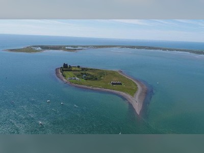 British island begins search for new ‘king’