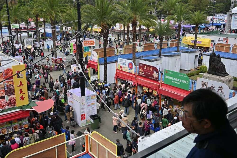 Amusement parks and Product Expo filled with crowds, thanks to free public transport on election day