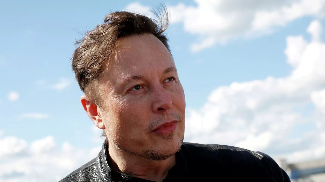 Musk Tells SpaceX Team Company Is on Verge of Bankruptcy Amid Troubled Engine Production - Report
