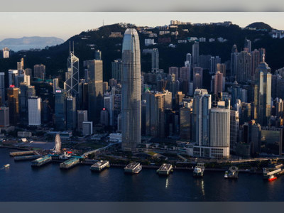 Hong Kong may maintain Covid isolation until 2024, 'risking exodus'