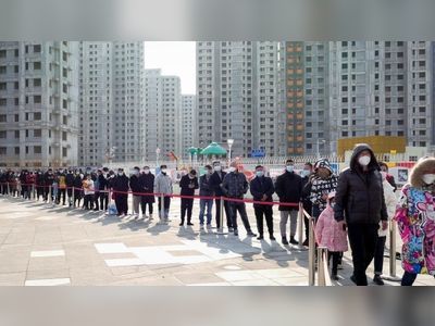 Covid pandemic: Chinese city tests 14m people after cluster