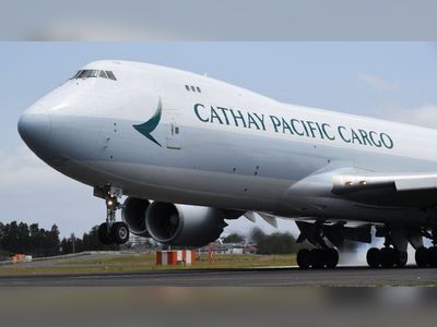 Cathay Pacific annual loss narrows to as little as $720m