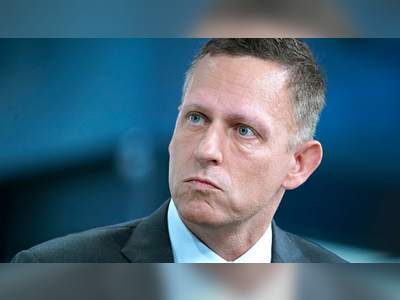 Peter Thiel steps down from Facebook board