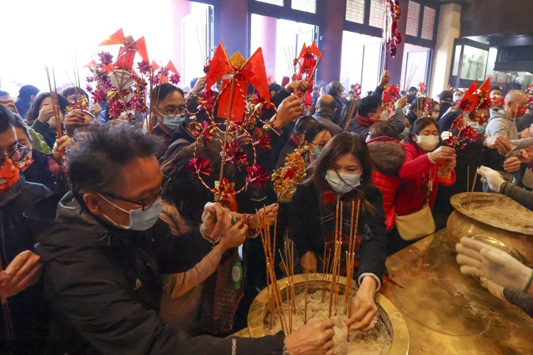 Good health, end to pandemic top wishes of Hong Kong temple worshippers