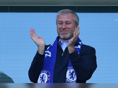 Chelsea 'should be seized from Roman Abramovich as part of sanctions', MP says