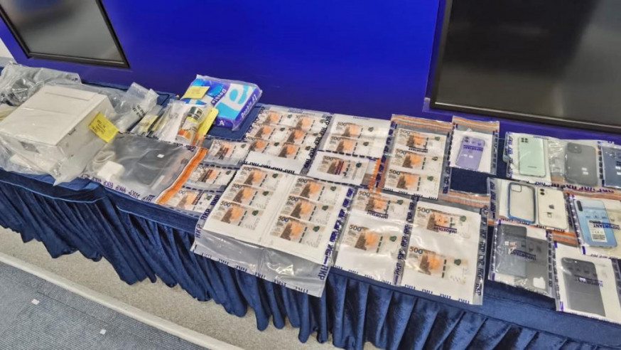 Eight arrested for laundering over HK$10m and counterfeiting banknotes