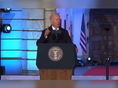 Putin 'cannot stay in power', Biden says