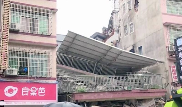 5 pulled alive as rescue efforts under way after China building collapse