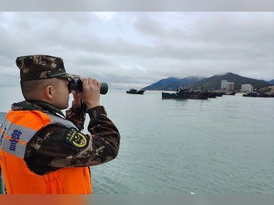 Chinese coastguard gunboats patrol Hong Kong border area to deter smugglers