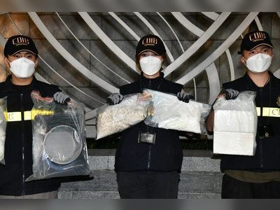 Hong Kong customs officers arrest 2 in raid on flat used to manufacture crack