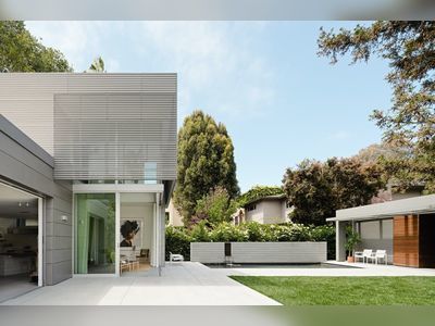 Art House Modern Home by Buttrick Projects Architecture+Design