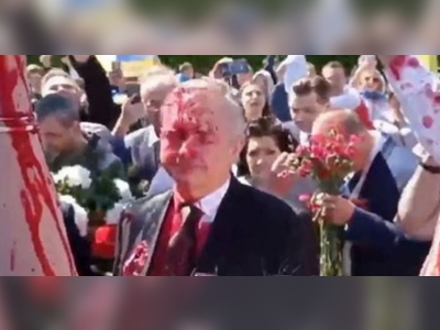 Russian ambassador to Poland splattered with red paint