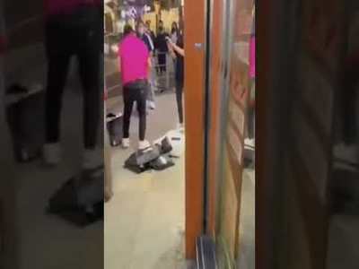 (Central Station) Melee broke out between a couple in Tsim Sha Tsui