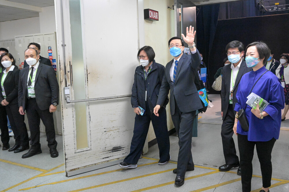 CE hopeful John Lee visits elderly care groups following release of manifesto