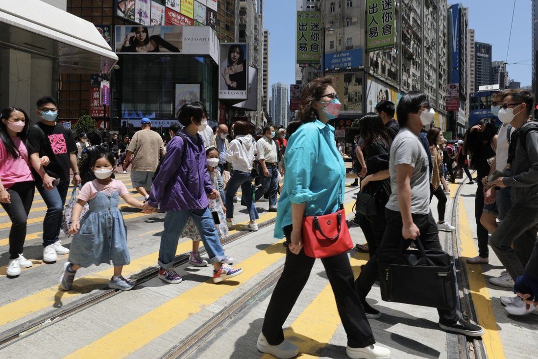 Retailing in Hong Kong to evolve into an online-offline hybrid, experts say